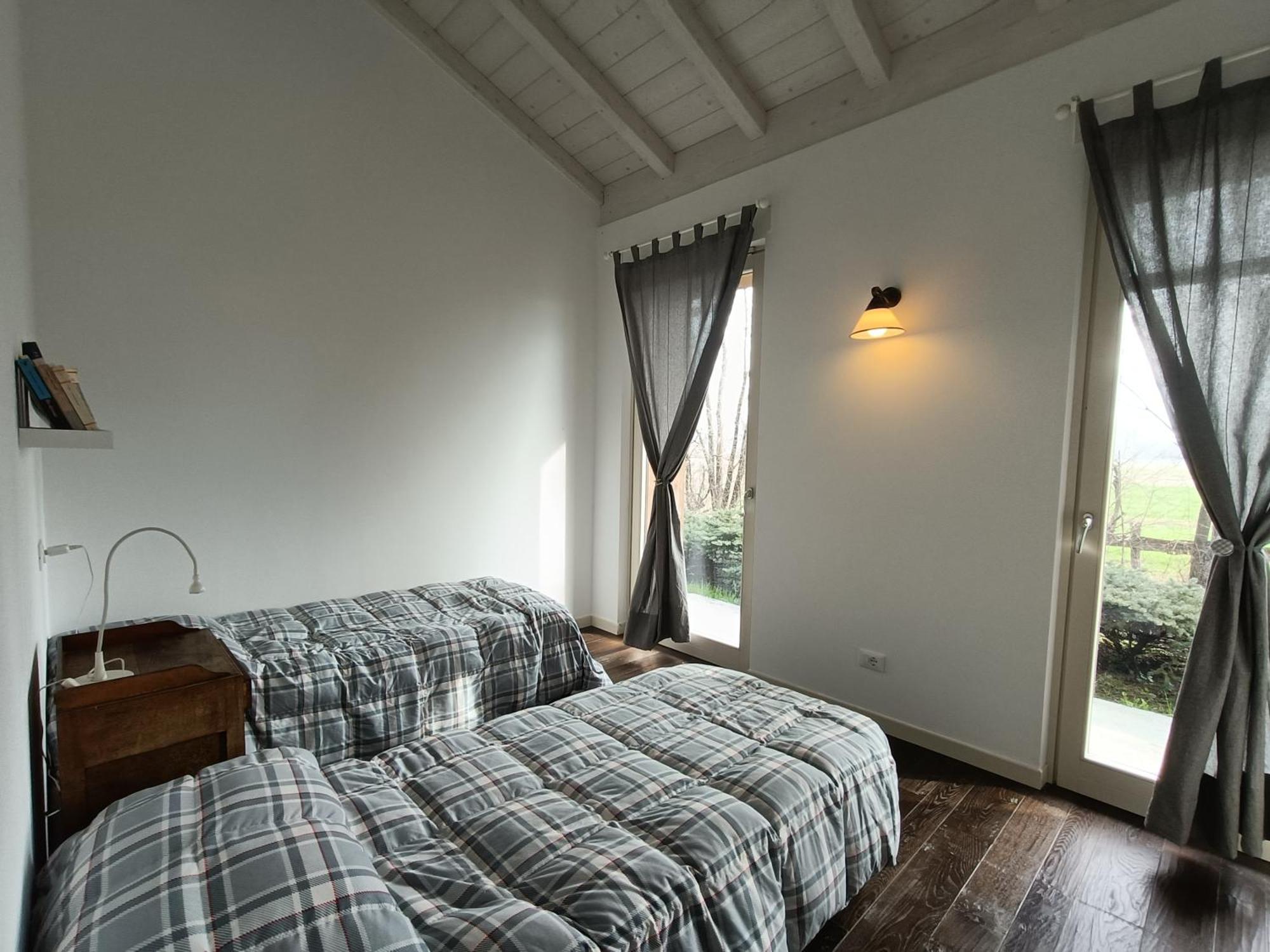 Cascina Borgofrancone Aparthotel Gera Lario Luaran gambar