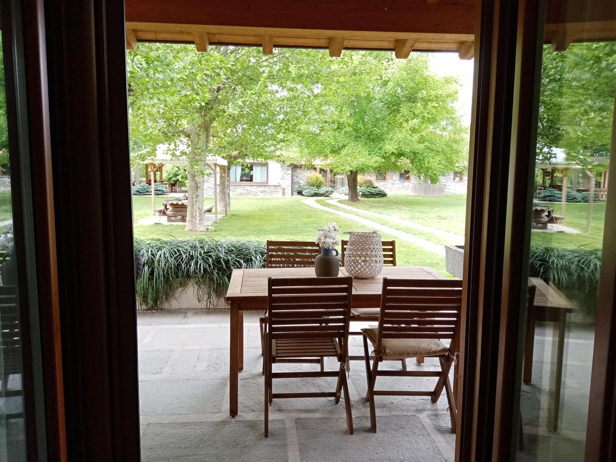 Cascina Borgofrancone Aparthotel Gera Lario Luaran gambar