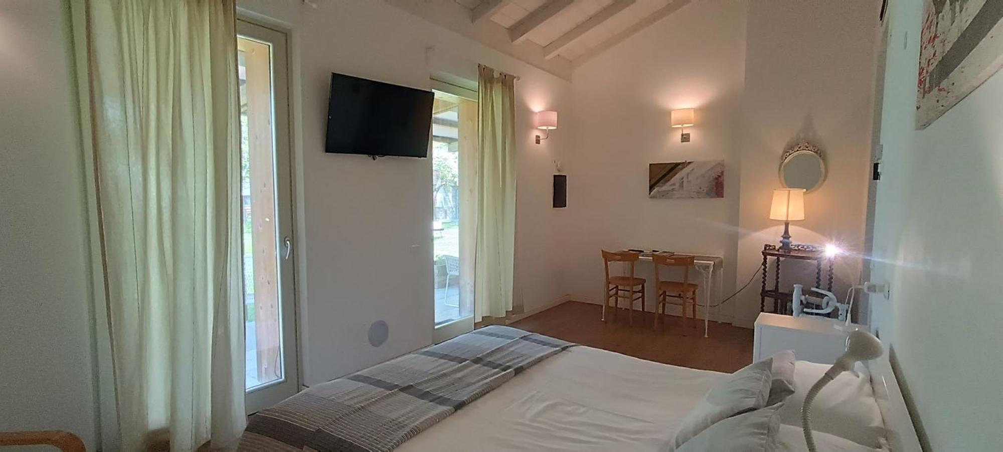 Cascina Borgofrancone Aparthotel Gera Lario Luaran gambar