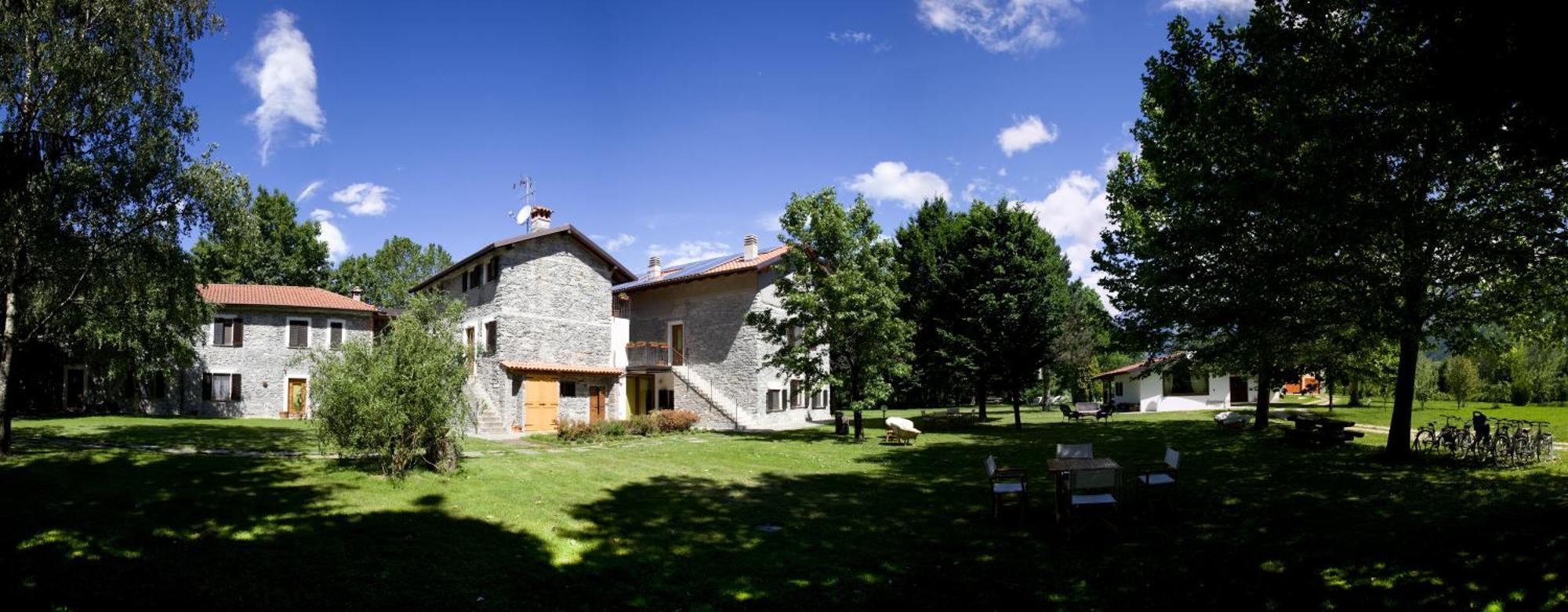 Cascina Borgofrancone Aparthotel Gera Lario Luaran gambar